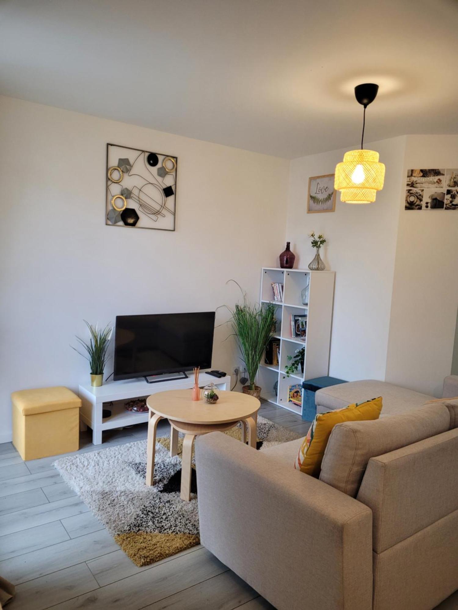 Cocooning House 212 Suite Cosy Sunshine Appartement Aeroport Paris Roissy Cdg Et Parc Asterix Survilliers Exterior photo