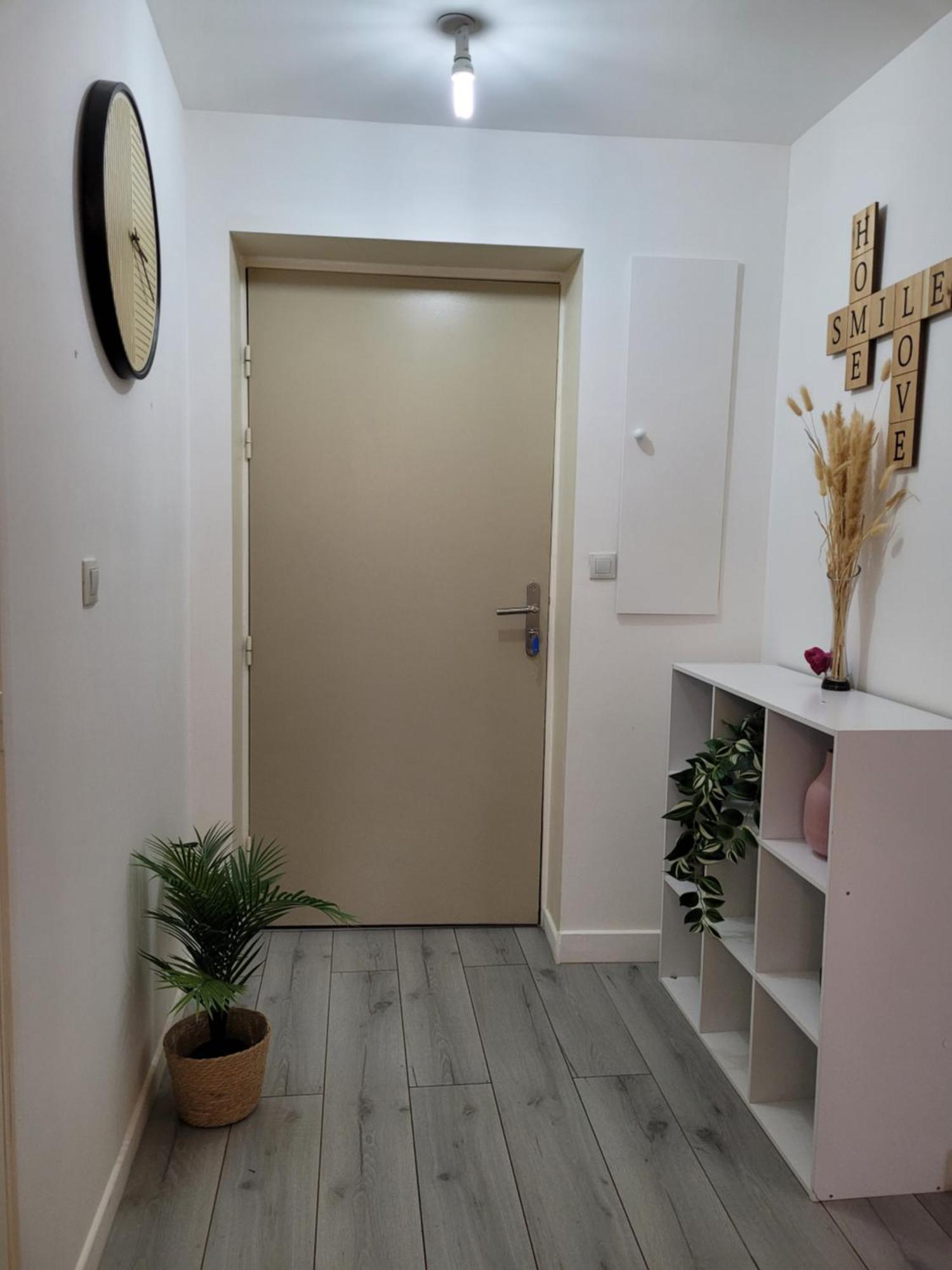 Cocooning House 212 Suite Cosy Sunshine Appartement Aeroport Paris Roissy Cdg Et Parc Asterix Survilliers Exterior photo